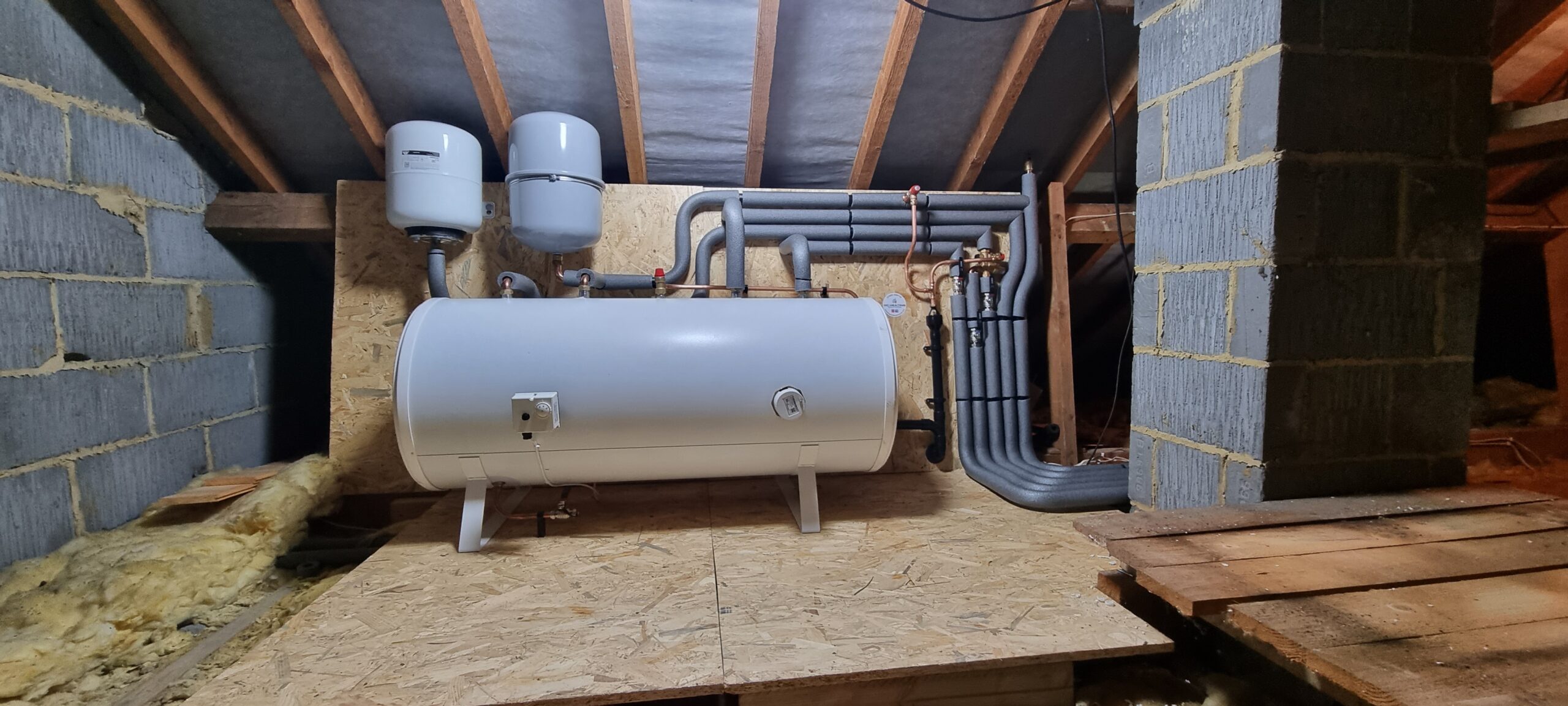 Unvented Cylinders 20220617 114928 scaled